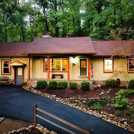 Beautiful Chalet With Fireplace And Large Game Room Gatlinburg Εξωτερικό φωτογραφία