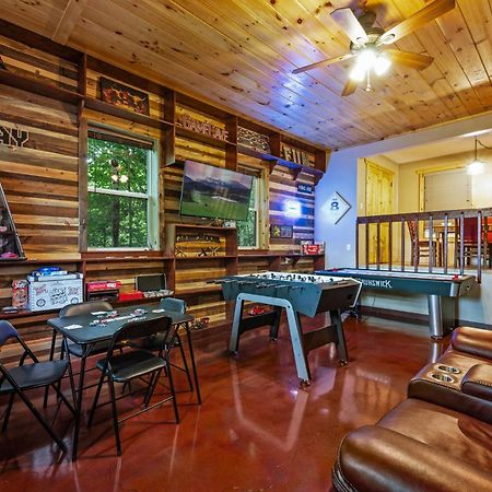 Beautiful Chalet With Fireplace And Large Game Room Gatlinburg Εξωτερικό φωτογραφία