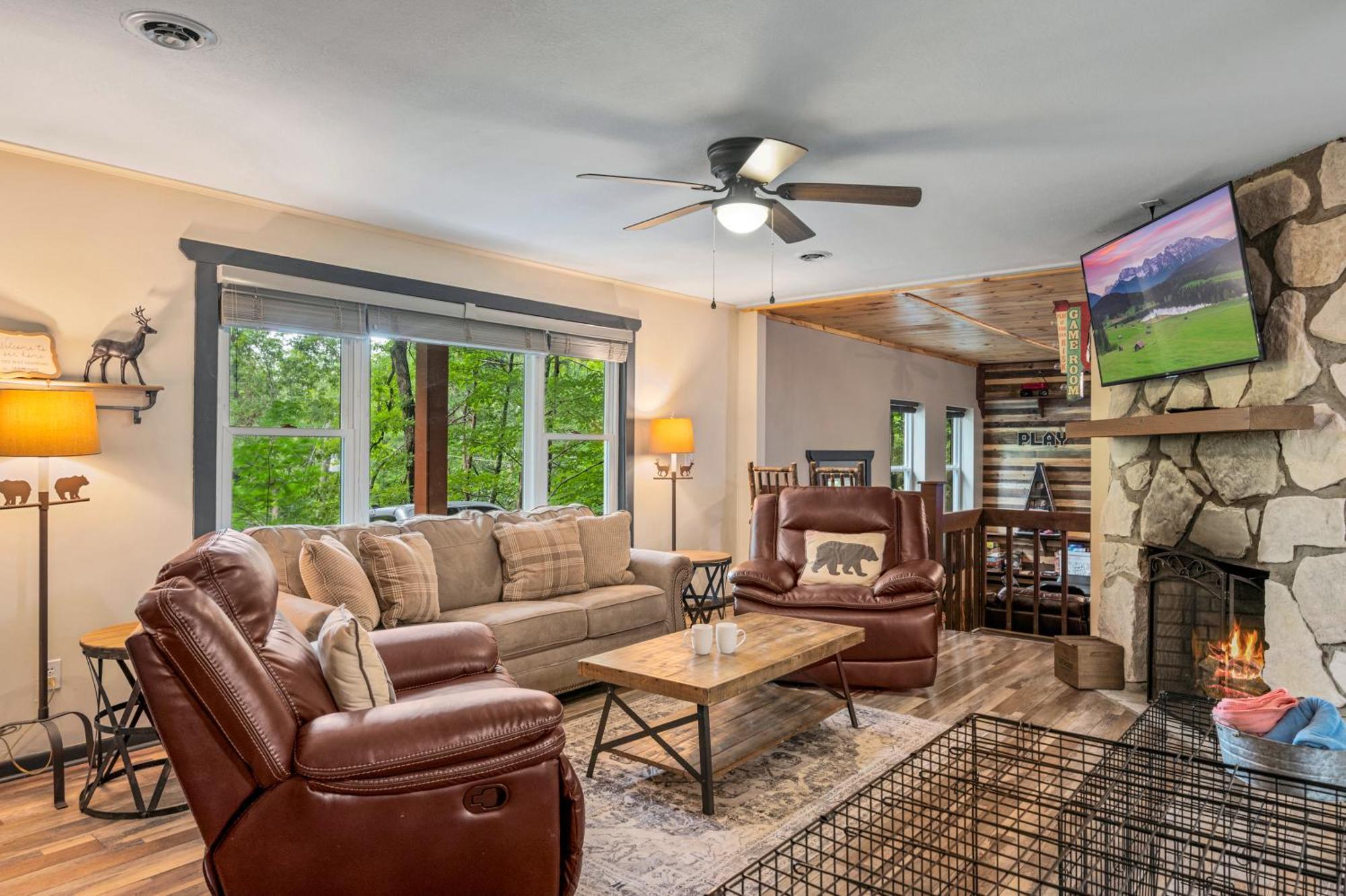 Beautiful Chalet With Fireplace And Large Game Room Gatlinburg Εξωτερικό φωτογραφία