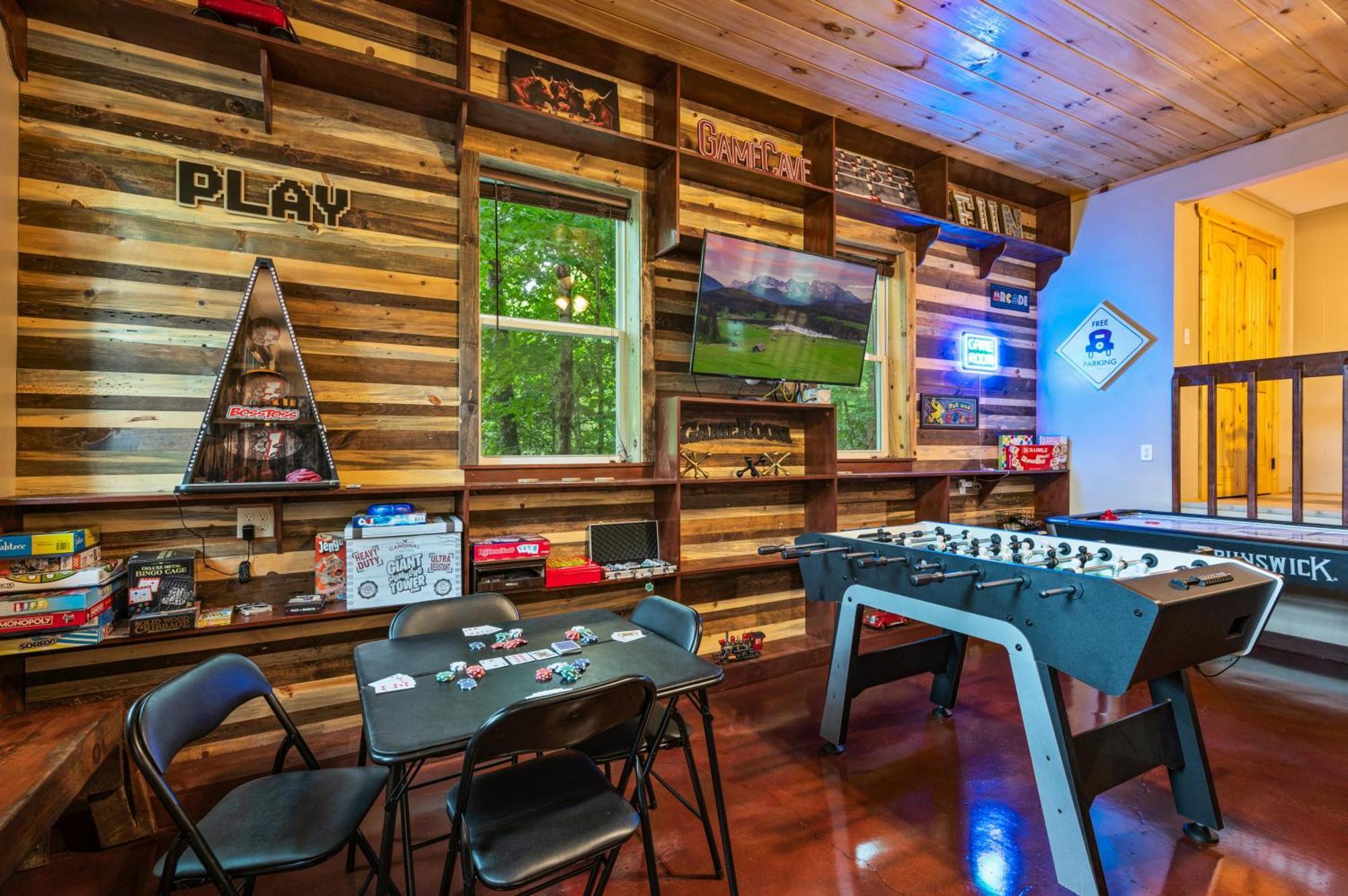 Beautiful Chalet With Fireplace And Large Game Room Gatlinburg Εξωτερικό φωτογραφία