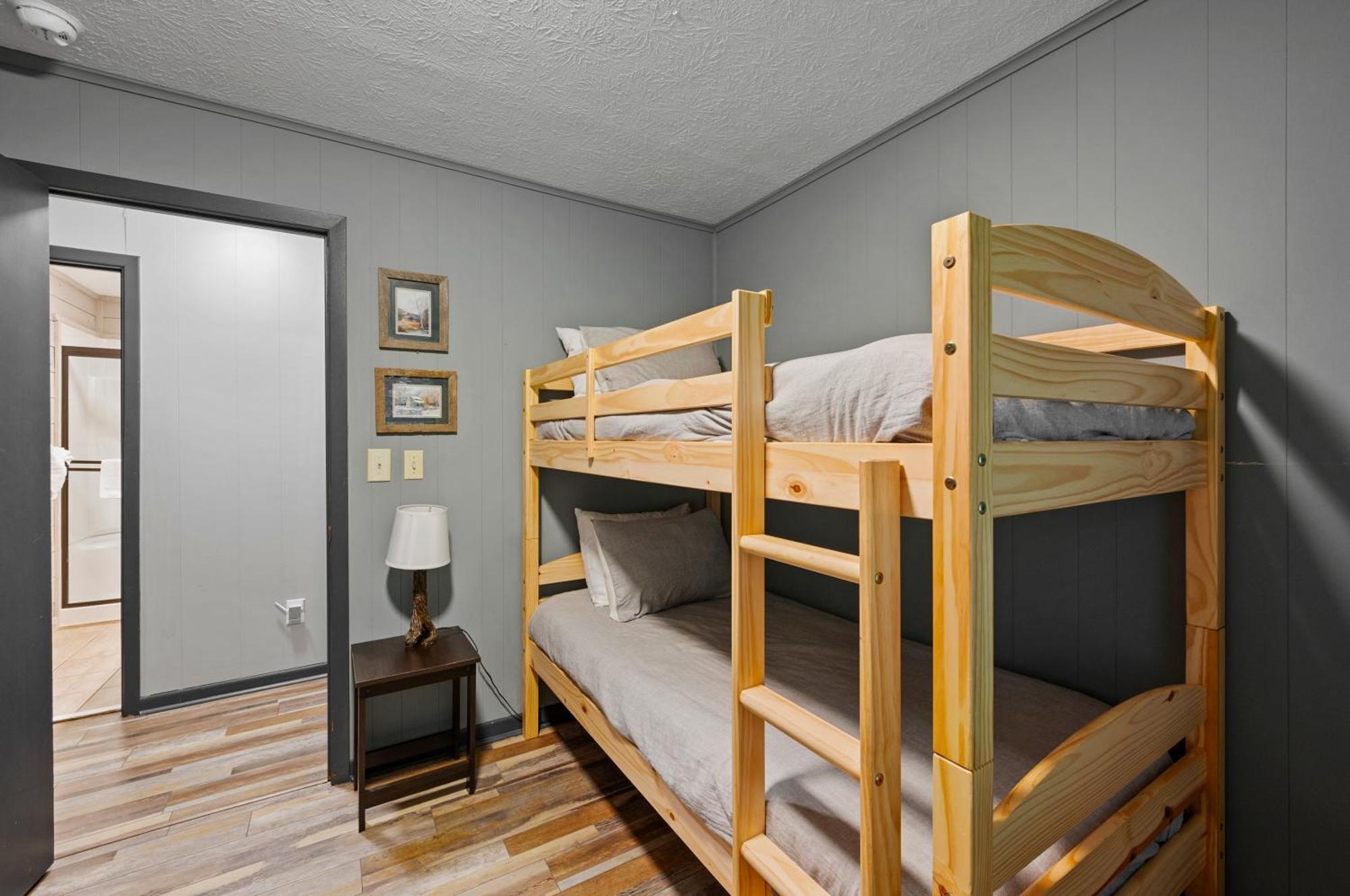 Beautiful Chalet With Fireplace And Large Game Room Gatlinburg Εξωτερικό φωτογραφία