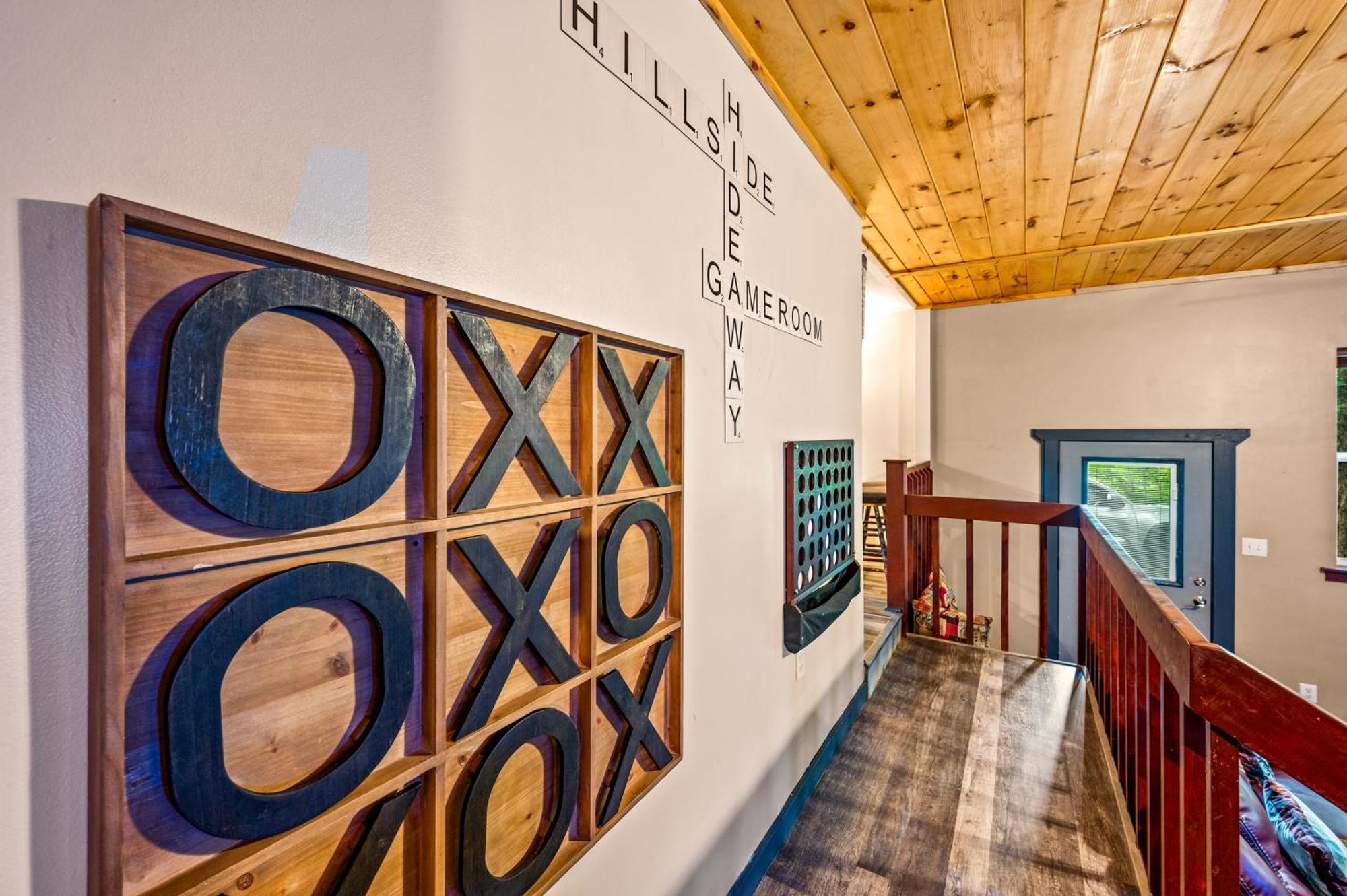 Beautiful Chalet With Fireplace And Large Game Room Gatlinburg Εξωτερικό φωτογραφία