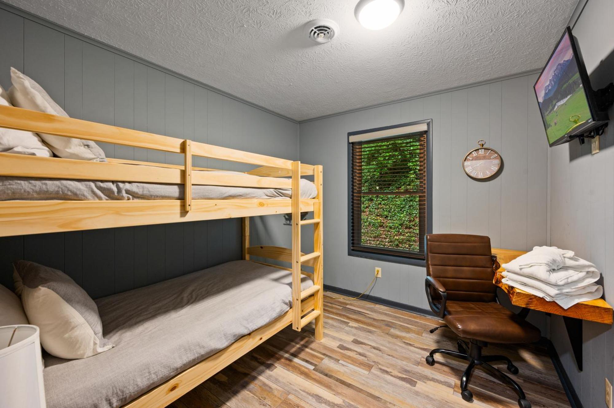 Beautiful Chalet With Fireplace And Large Game Room Gatlinburg Εξωτερικό φωτογραφία